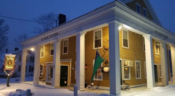 The Oldest Bar In Vermont Has A Fascinating History