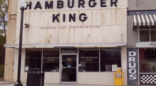 This Oklahoma Restaurant Serves The Most Ridiculous Burgers And You’ll Want To Try Them