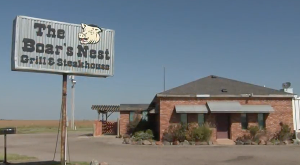 People Are Flocking To This Small Town Restaurant In Oklahoma And You Should Too