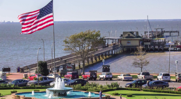 Experience A Spectacular View While Dining At This Pier Restaurant In Alabama