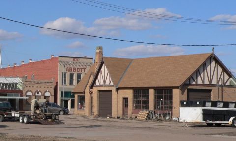 The Tiny Town In Nebraska That’s Absolute Heaven If You Love Antiquing