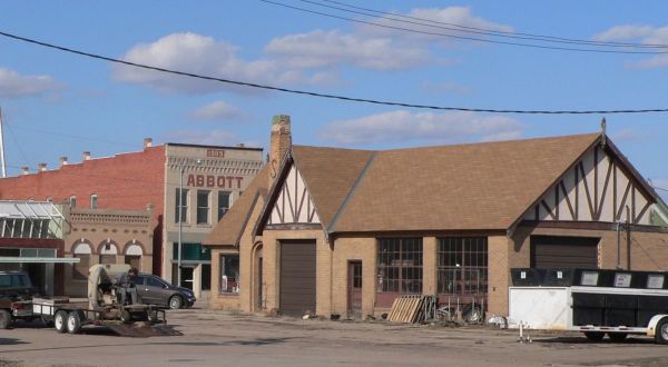 The Tiny Town In Nebraska That’s Absolute Heaven If You Love Antiquing