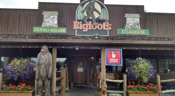 The Whole Family Will Love A Trip To This Bigfoot-Themed Steakhouse In Oregon