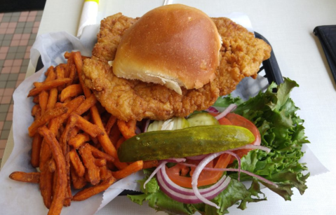 The 10 Best Tenderloins In The Midwest Are Right Here In Indiana