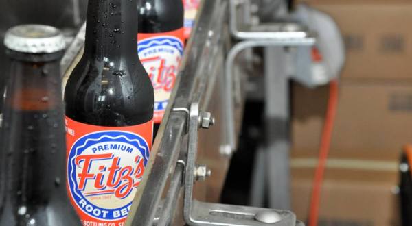 This One-Of-A-Kinda Soda Company In Missouri Is Also An Amazing Restaurant