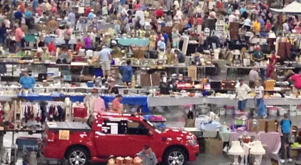 The Biggest Indoor Garage Sale In South Carolina Is More Amazing Than You Can Even Imagine