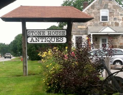 The Town In Vermont That’s Absolute Heaven If You Love Antiquing