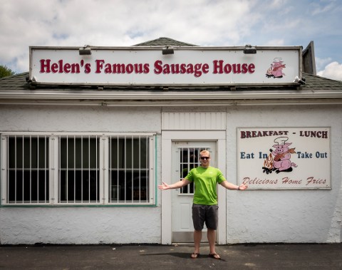This Tiny Shop In Delaware Serves A Sausage Sandwich To Die For