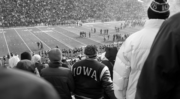 9 Moments Everyone Born In Iowa Will Always Remember