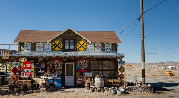 The Strangest Town In The West Is Right Here In Nevada… And You’ll Want To Visit