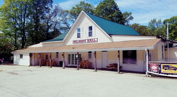 Most People Don’t Know This Pre-Prohibitition Wisconsin Bar Even Exists And It’s Awesome