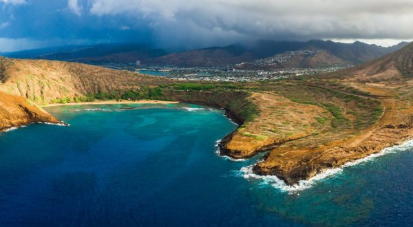 These 15 Incredible Spots In Hawaii Rival The World’s Greatest Wonders