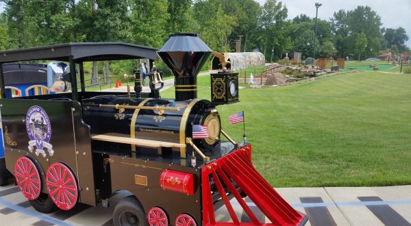 The Massive Miniature Train Park In Tennessee That Everyone Will Love