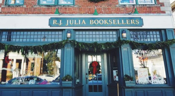 This 2-Story Bookstore In Connecticut, R.J. Julia Booksellers, Is A Book Lover’s Dream