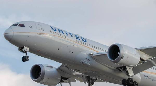 How A United Passenger Walked Away With A $10,000 Travel Credit On An Overbooked Flight