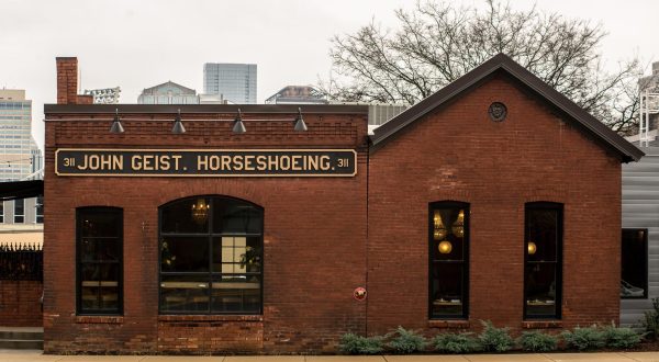 This Antique Blacksmith Shop In Nashville Is Now A Restaurant And You Need To Visit