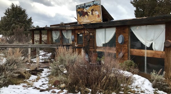 The Oregon Steakhouse In The Middle Of Nowhere That’s One Of The Best On Earth