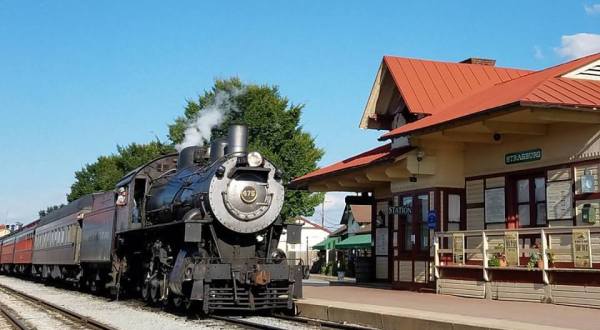 The Pennsylvania Town That’s Perfect For A Train-Themed Day Trip