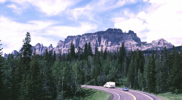 This Short Drive Is One Of The Most Underrated But Most Scenic In Wyoming