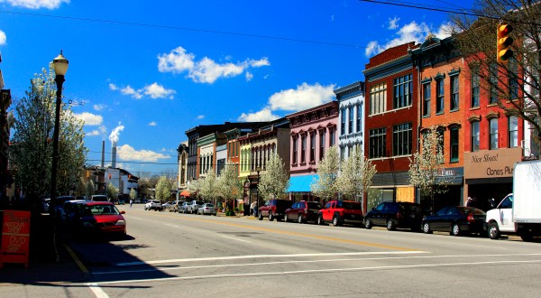 11 Sleepy Small Towns In Indiana Where Things Never Seem To Change