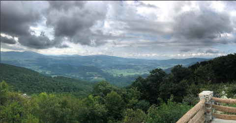 The Short Hike In Virginia That Leads To A 360-Degree Mountain View