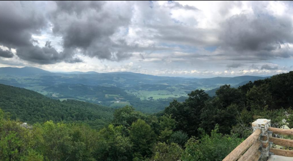 The Short Hike In Virginia That Leads To A 360-Degree Mountain View