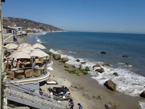 This Secluded Beachfront Restaurant In Southern California Is One Of The Most Magical Places You'll Ever Eat