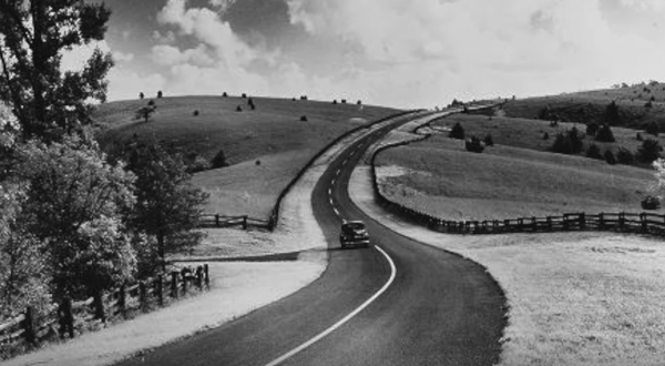 10 Rare Photos Taken During The Blue Ridge Parkway Construction That Will Simply Astound You