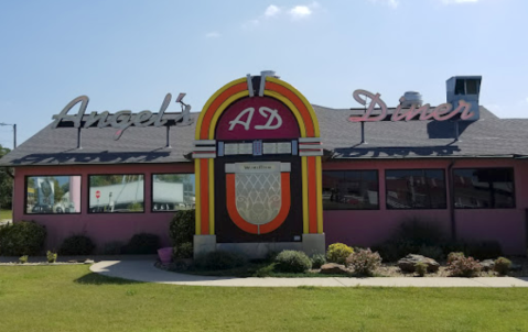 You’ll Absolutely Love This 50s Themed Diner In Oklahoma