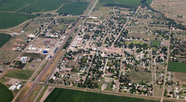 There’s A Little Town Hidden In Western Nebraska And It’s The Perfect Place To Relax