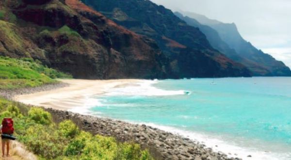 The Na Pali Coast Might Be The Very Best Place In The U.S. For Beach Camping