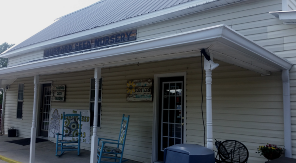 The Small Town Restaurant In Alabama That’s Deliciously Charming And Worth The Detour