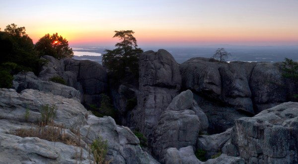 There’s A Rock Village In Alabama And It Has An Incredible History