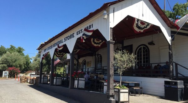 The Northern California Store That’s In The Middle Of Nowhere But So Worth The Journey