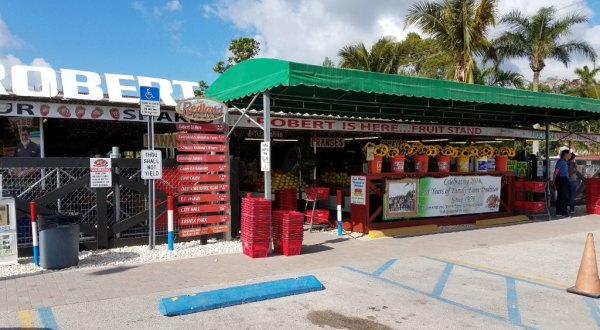 This Unassuming Store Is Located In The Middle Of Nowhere In Florida But Is So Worth The Trip