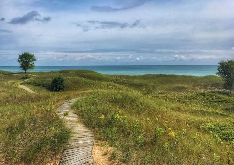 This Easy Hike Proves That Milwaukee Is Home To Unrivaled Beauty