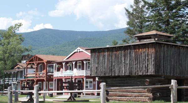 This Old West Themed New Hampshire Park Is Fun For The Whole Family