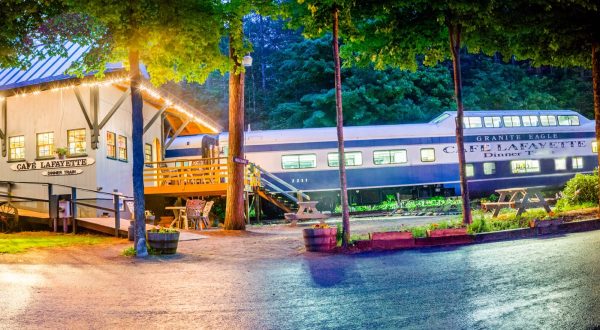This Train in New Hampshire Is Actually A Restaurant And You Need To Visit
