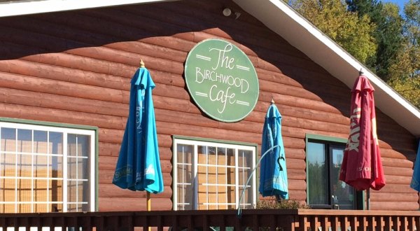 This Restaurant Way Out In The Wisconsin Countryside Has The Best Doggone Food You’ve Tried In Ages