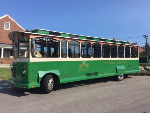 There's A Magical Trolley Ride In Buffalo That Most People Don't Know About