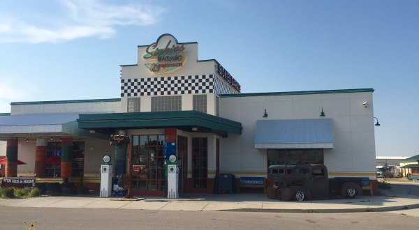 You’ll Love This Biker-Themed Restaurant In South Dakota With Positively Enormous Burgers