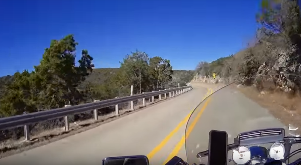 Texas’ Windiest Road Has Over 200 Curves And It’s Not For The Faint Of Heart