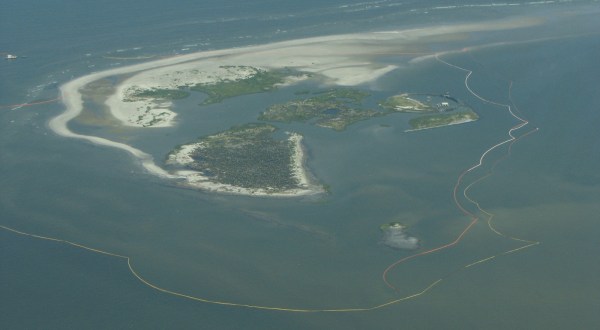 Few People Know This Amazing Natural Wonder Is Hiding In These Louisiana Islands