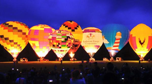 Spend The Day At This Hot Air Balloon Festival In Pennsylvania For A Uniquely Colorful Experience
