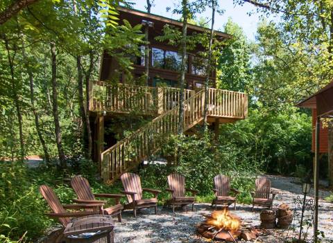 This Treehouse Resort In North Carolina May Just Be Your New Favorite Destination
