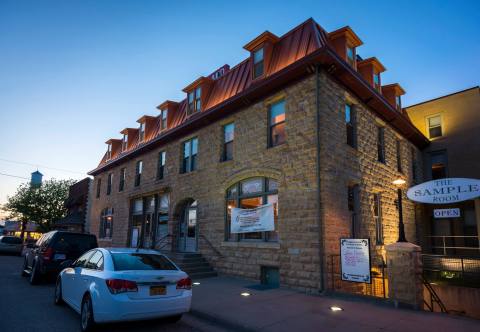 The History Behind This Remote Hotel In Kansas Is Both Eerie And Fascinating