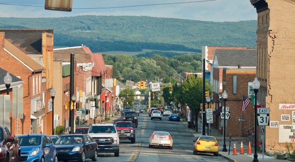 14 Small Towns Around Pittsburgh Where Everyone Knows Your Name