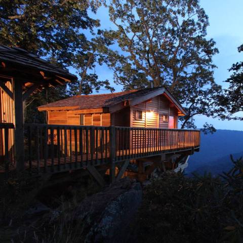 This Treehouse Resort In Virginia May Just Be Your New Favorite Destination