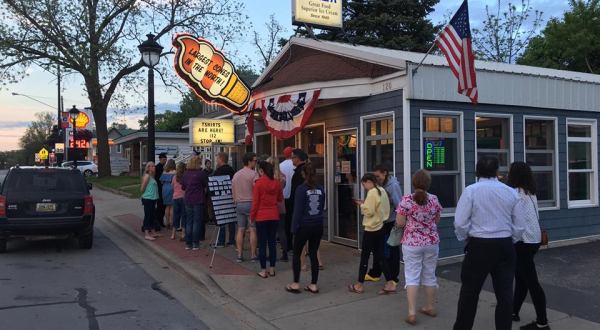 These 9 Ice Cream Parlors Have The Best Soft Serve In Michigan