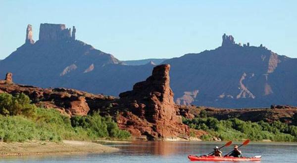 The Utah Outdoor Adventure That’s The Perfect Couples Getaway